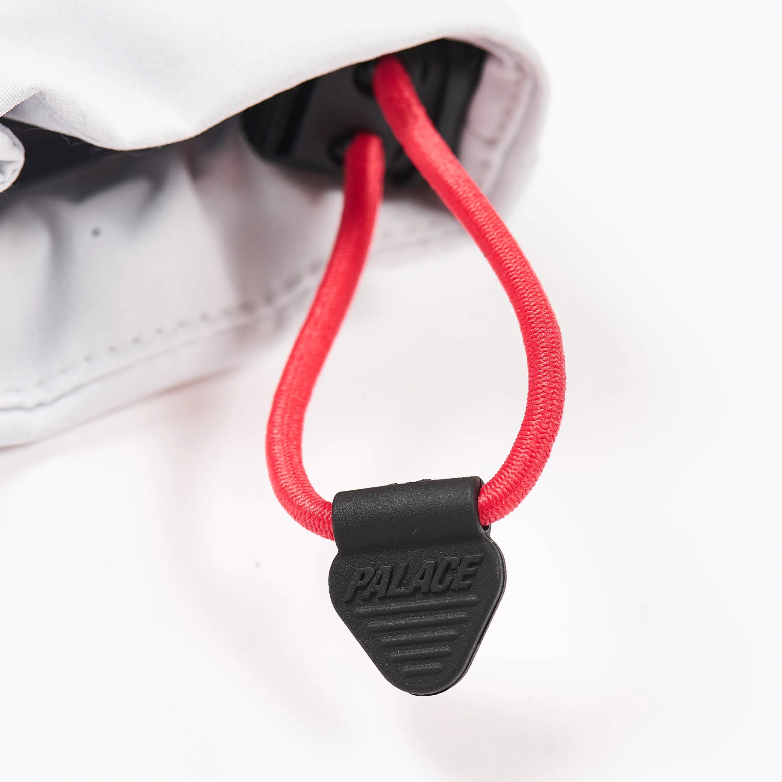Discount GORE-TEX 3L TEK JACKET CLOUD / BLACK Jackets