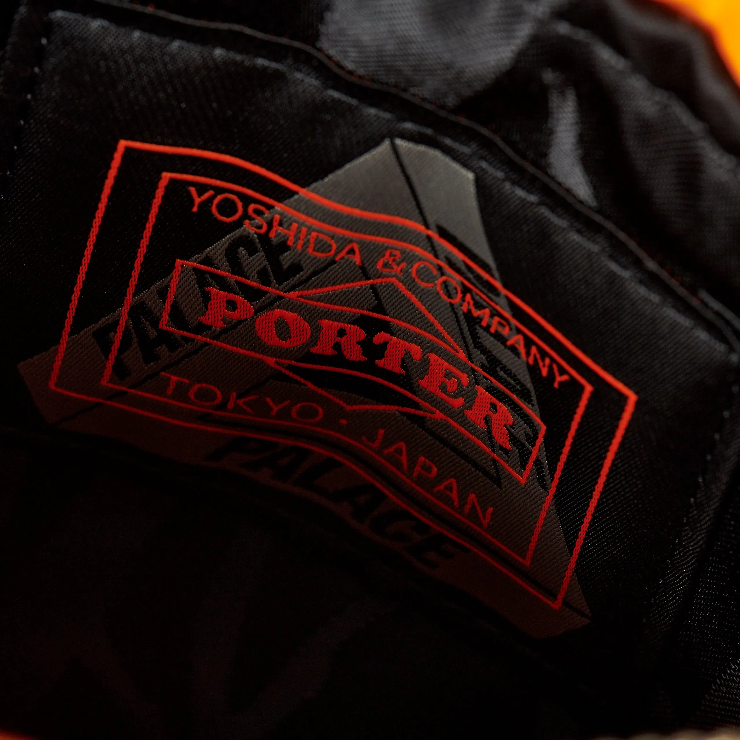 Outlet PALACE PORTER VERTICAL SHOULDER BAG BLACK / JACQUARD Bags
